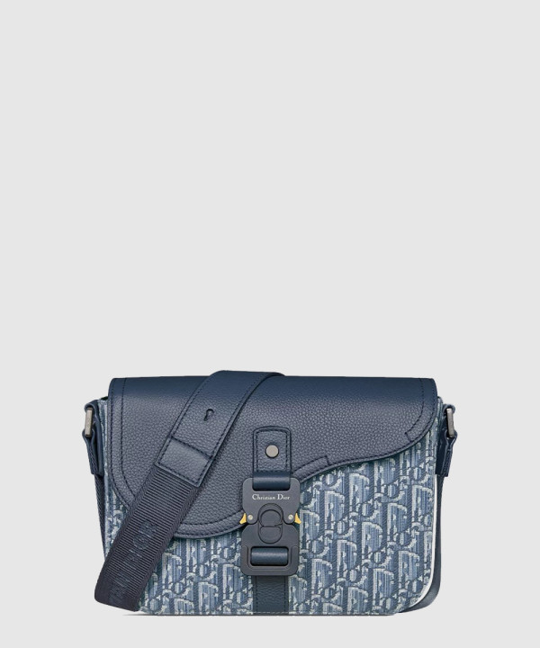 디올 상품 Saddle 스몰 플랩 스트랩백 1ADPO