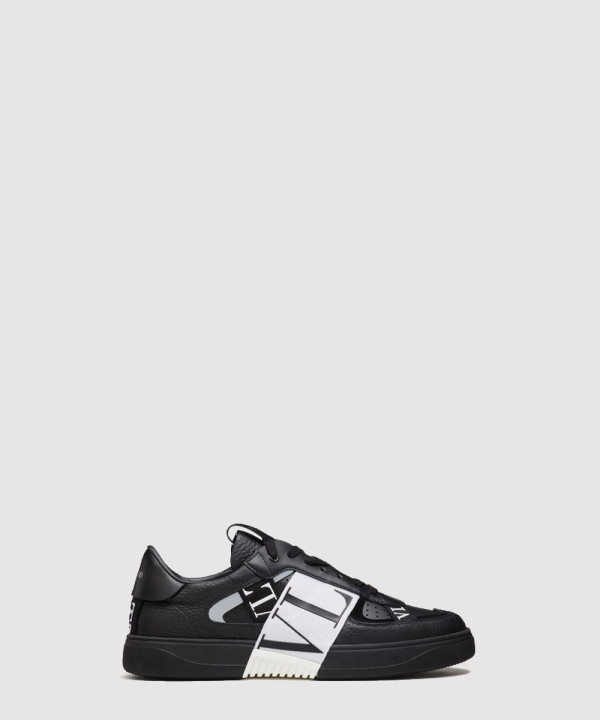 발렌티노 상품 VLTN 로우탑 카프스킨 스니커즈 VY2S0C