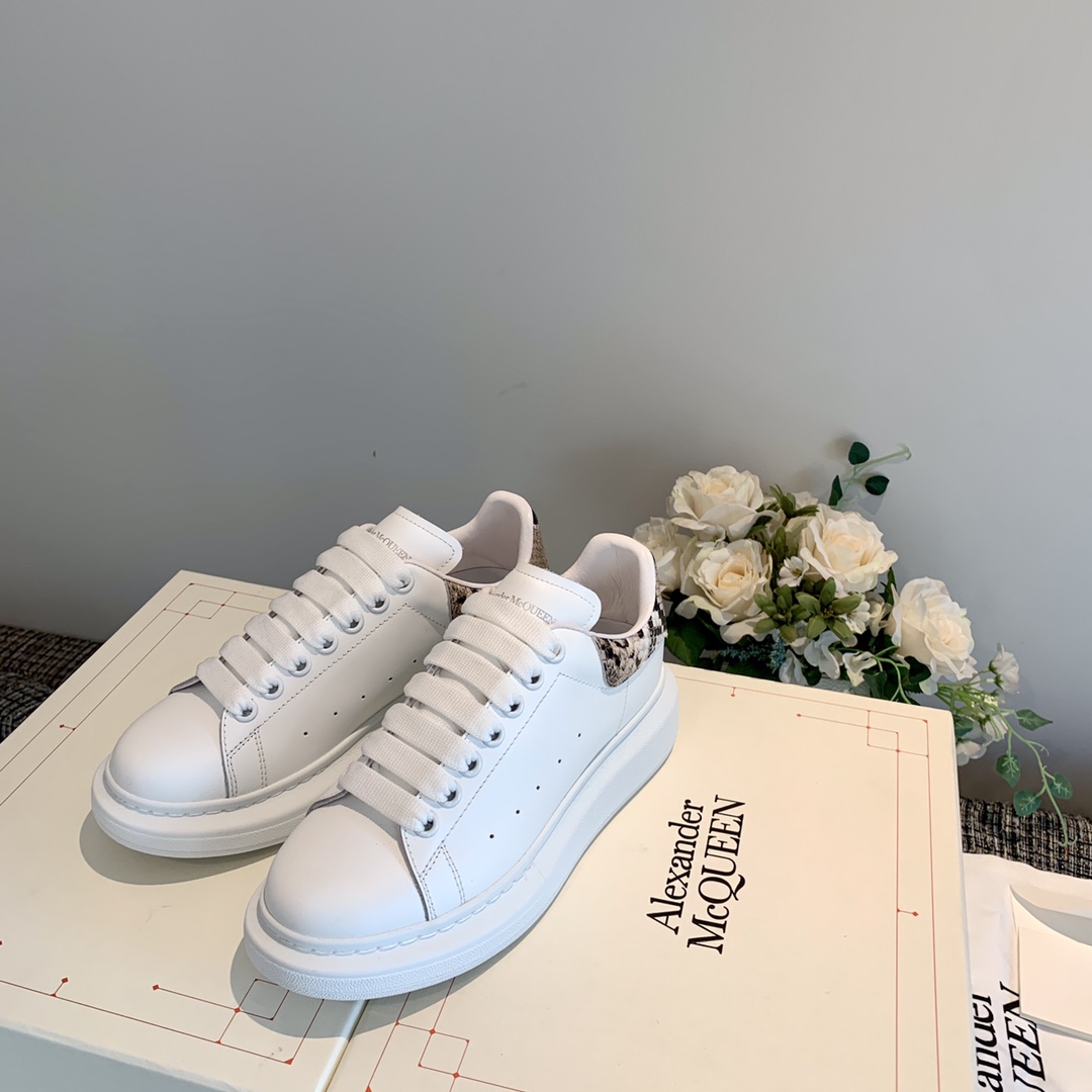 알렉산더 맥퀸 상품 알렉산더 맥퀸 Alexander McQueen 남여공용 커플 스크럽 스니커즈 운동슈즈