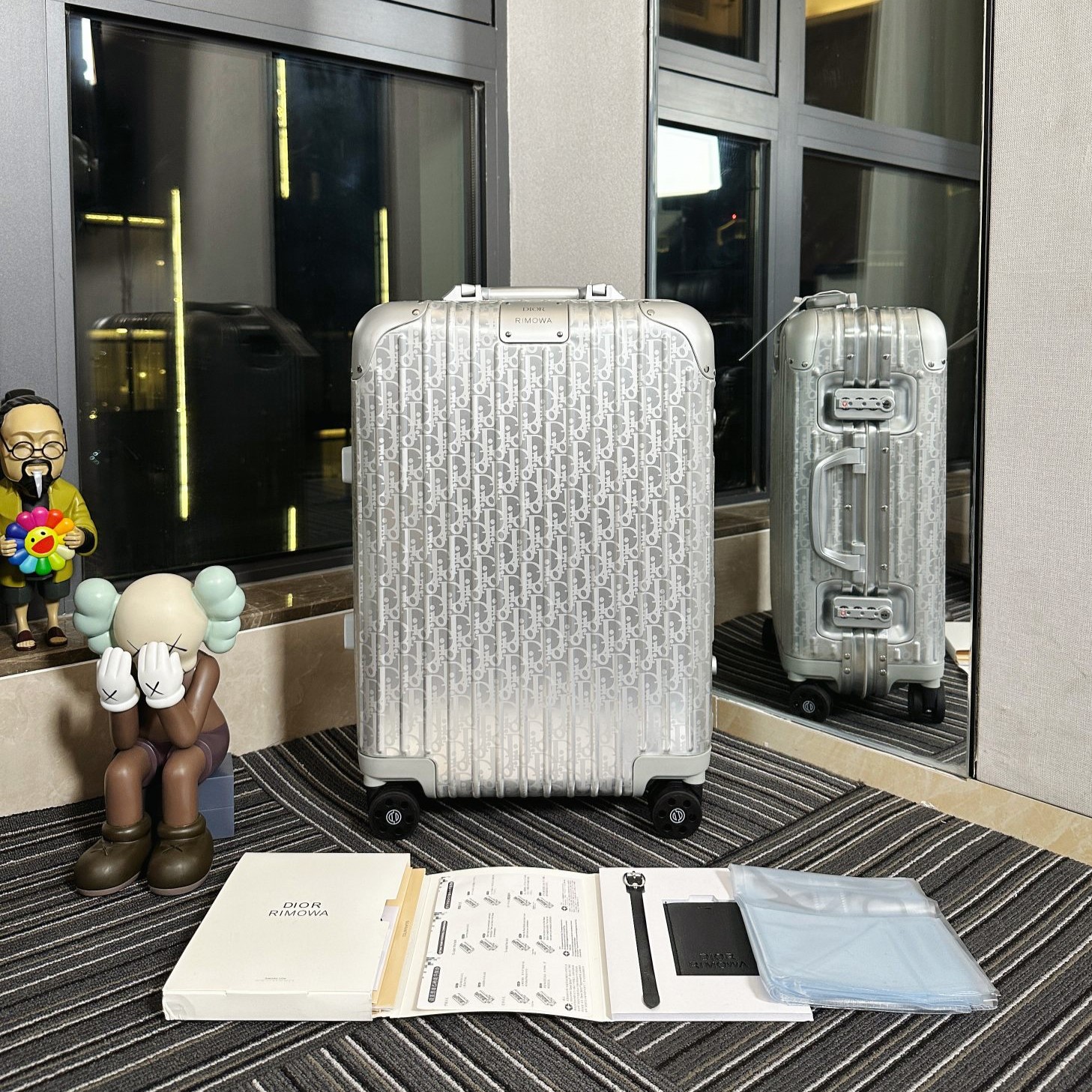 RIMOWA&DIOR 상품 리모와&디올 RIMOWA&DIOR 1196D 올 알루미늄마그네슘 합금 캐리어