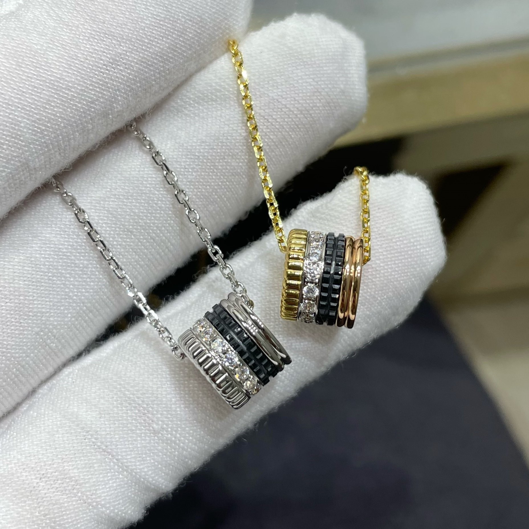 부쉐론 상품 부쉐론 boucheron 콰트로 펜던트 더블 블랙 에디션 라지 목걸이 2color