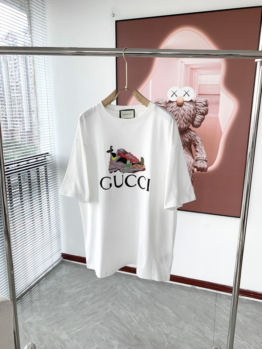 구찌 상품 구찌 GUCCI 남녀 공용 반팔 티셔츠