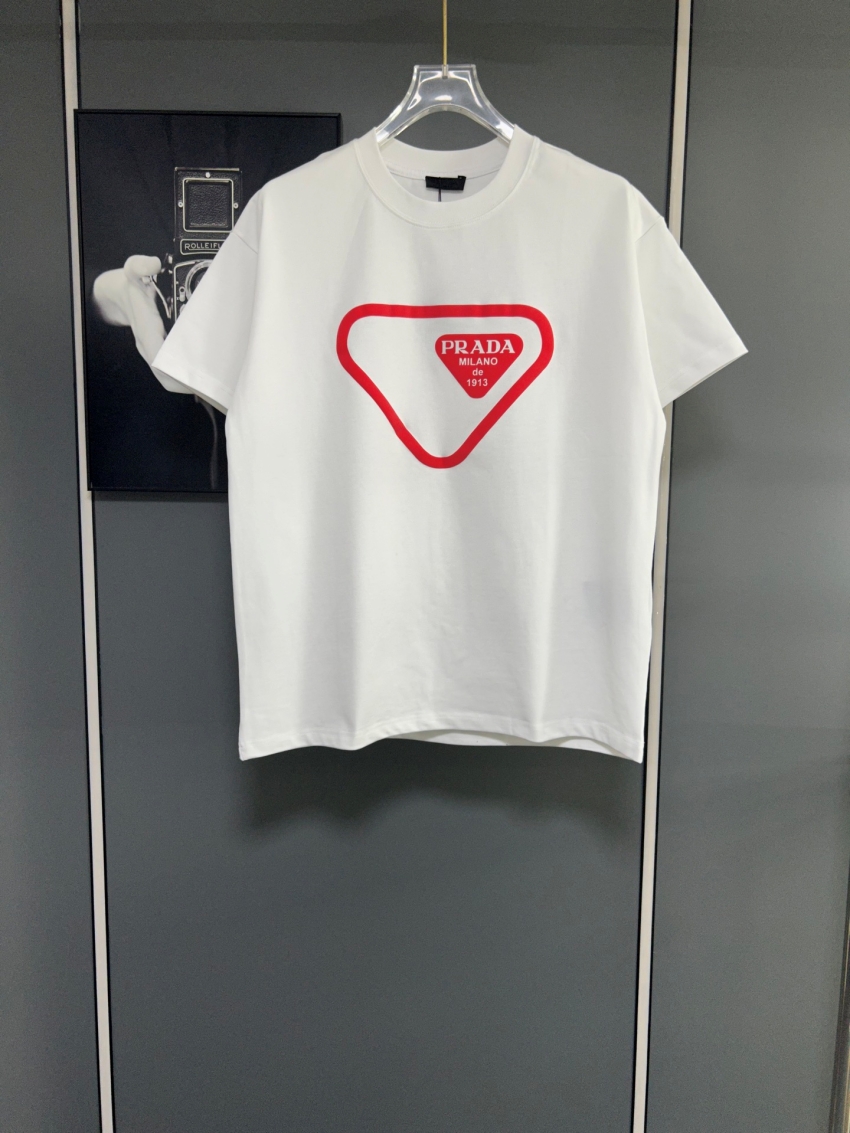 프라다 상품 프라다 PRADA 남녀공용 반팔 티셔츠