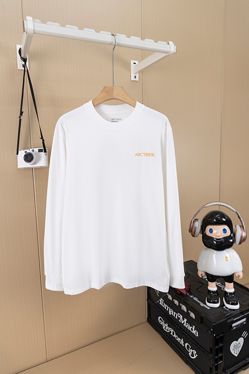 아크테릭스 상품 아크테릭스 ARC'TERYX 남녀공용 맨투맨