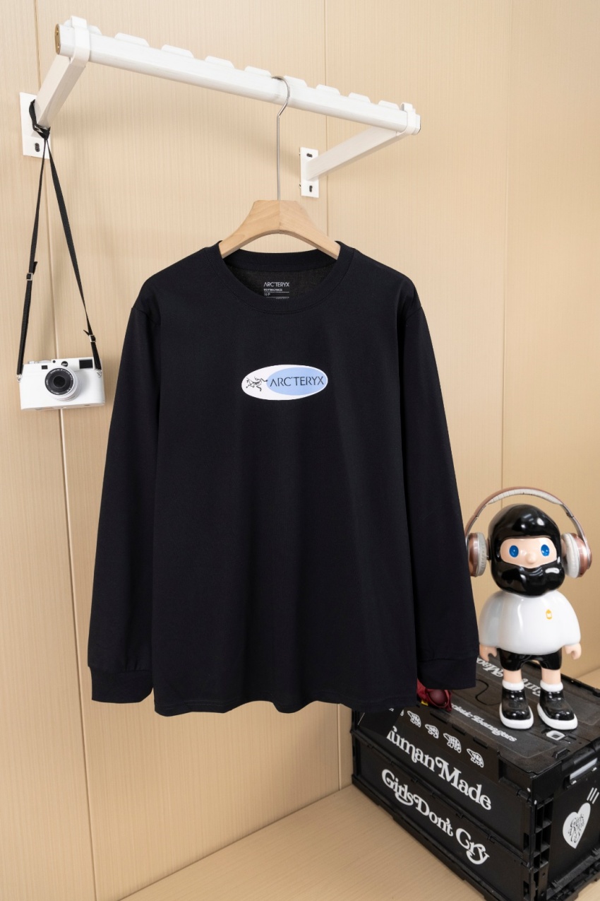 아크테릭스 상품 아크테릭스 ARC'TERYX 남녀공용 맨투맨