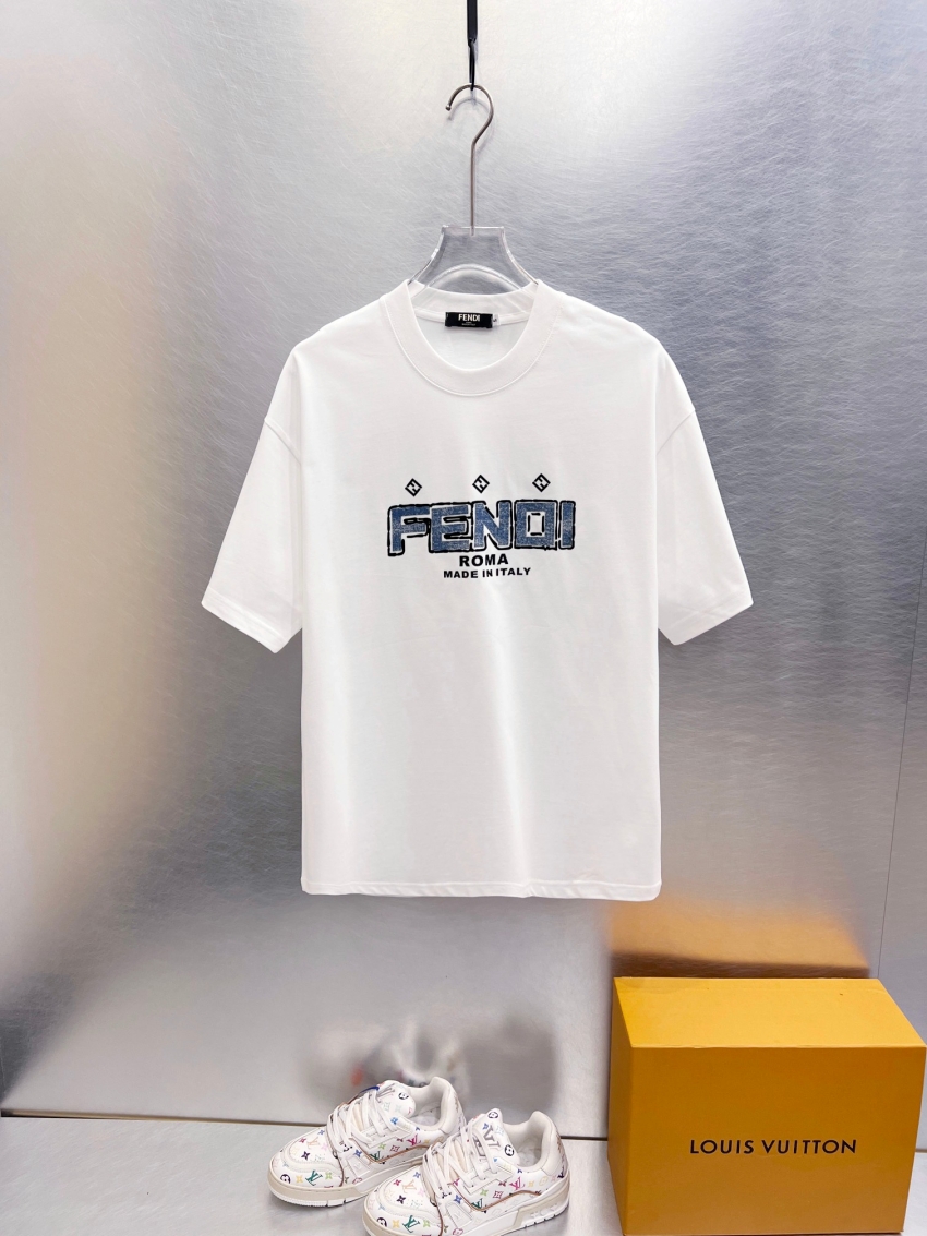 펜디 상품 펜디 FENDI 남녀 공용 반팔 티셔츠