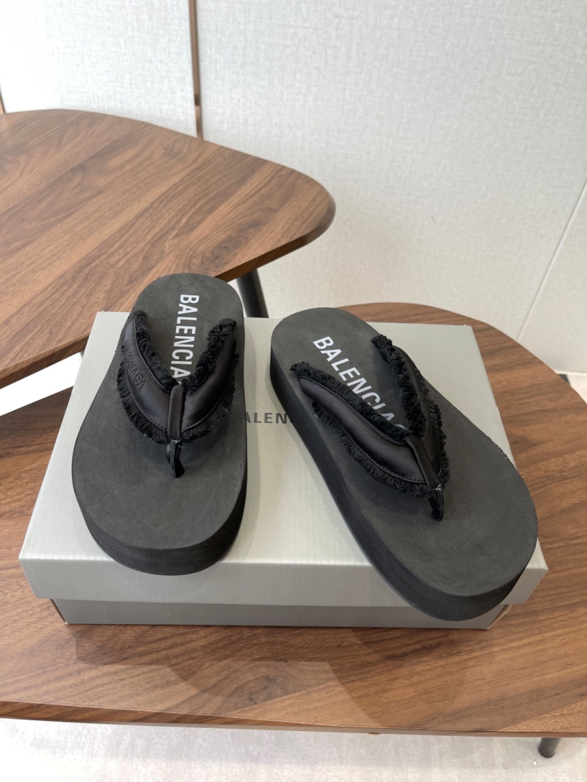 발렌시아가 상품 발렌시아가 BALENCIAGA 여성용 슬리퍼