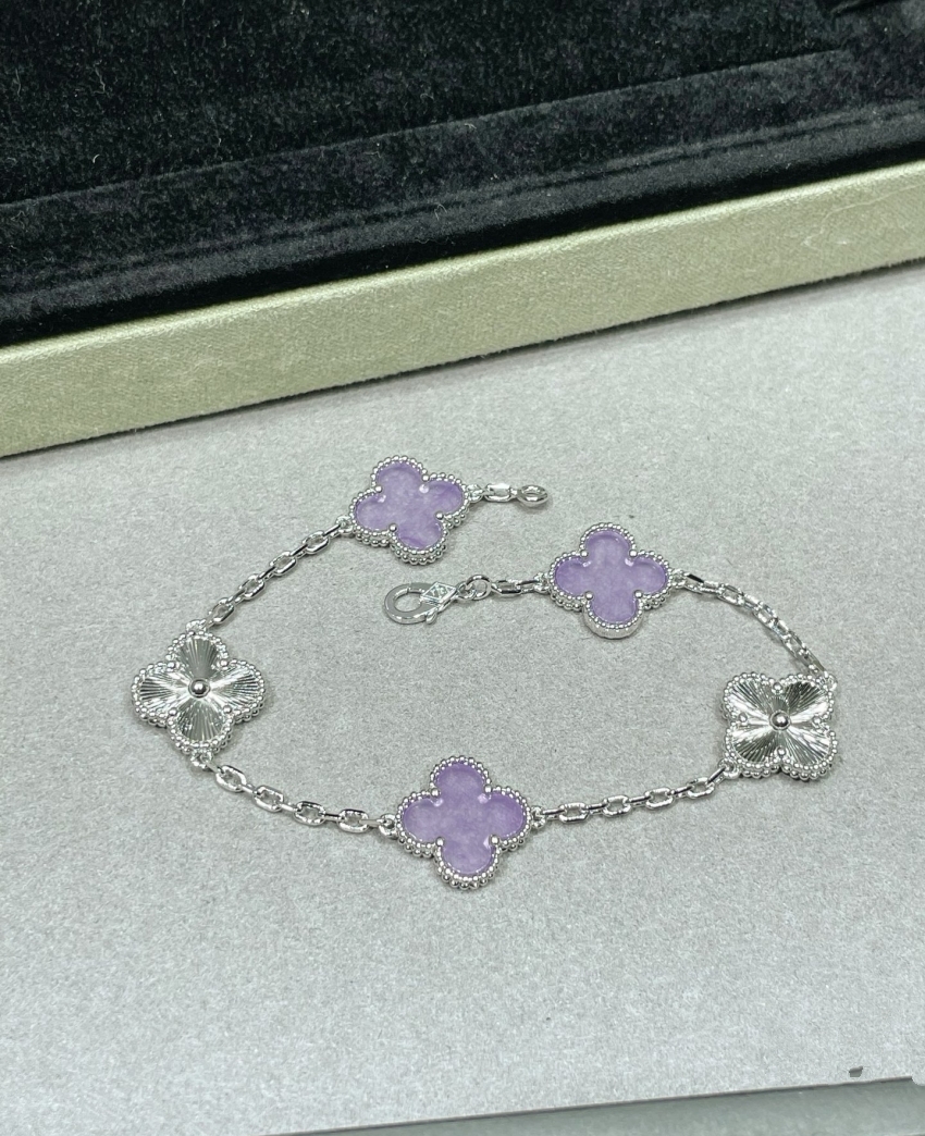 반클리프 아펠 상품 반클리프 아펠 Van Cleef & Arpels 네잎클로버 팔찌 19cm
