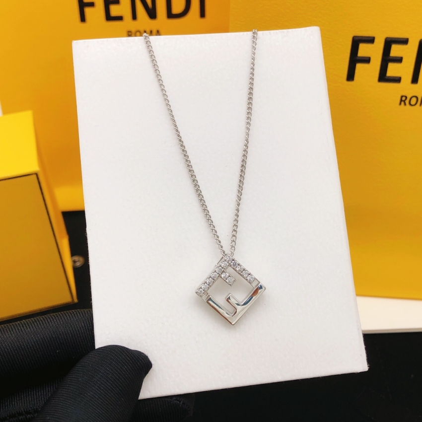 펜디 상품 펜디 FENDI 가는 목걸이