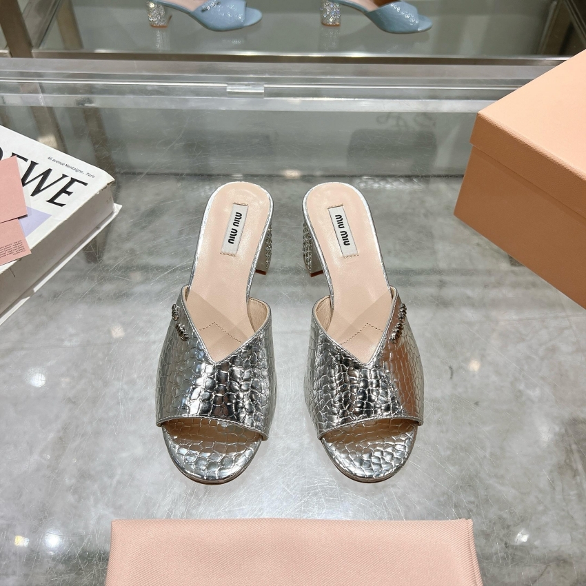 미우미우 상품 미우미우 MIUMIU 여성용 힐 샌들