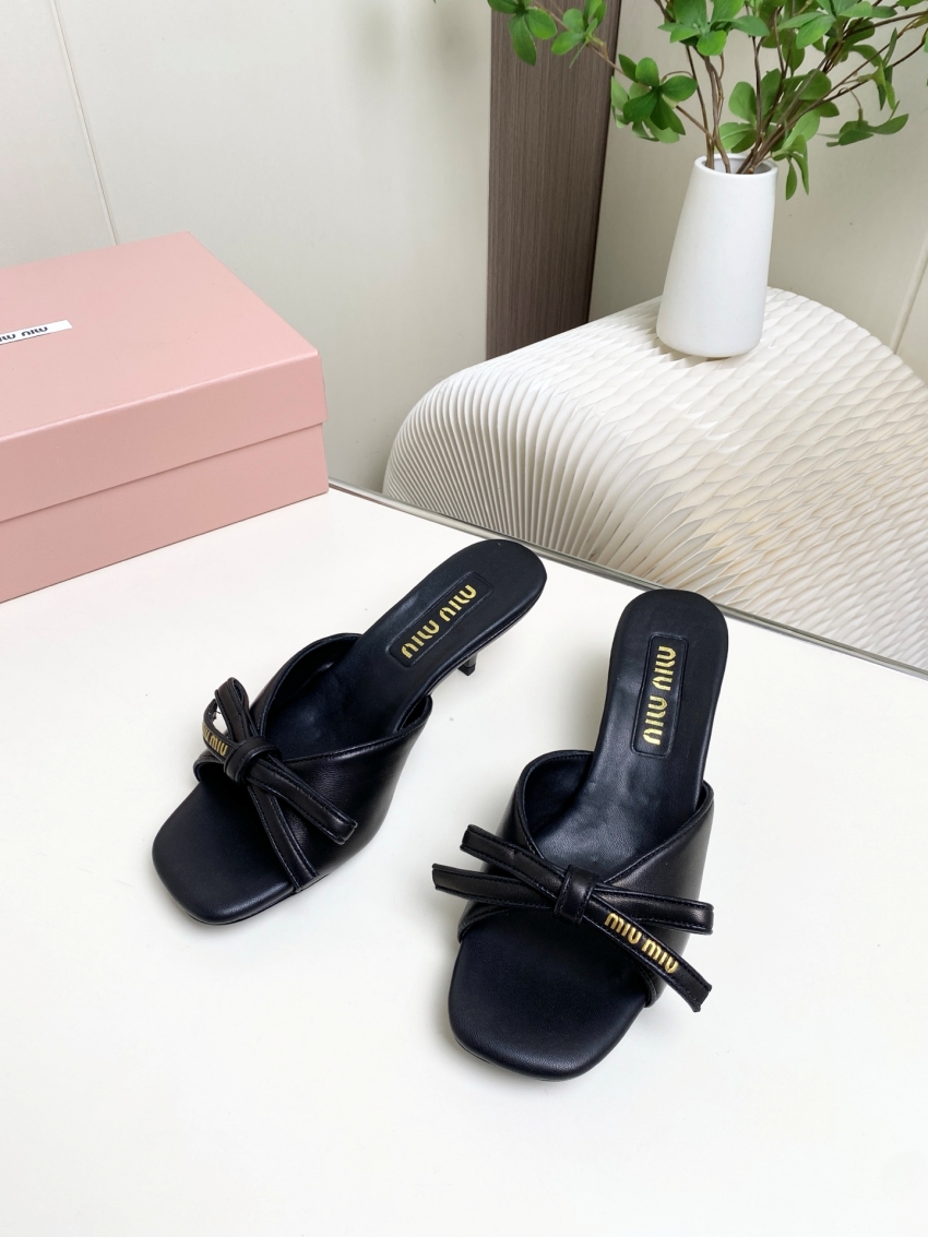 미우미우 상품 미우미우 MIUMIU 여성용 힐 샌들
