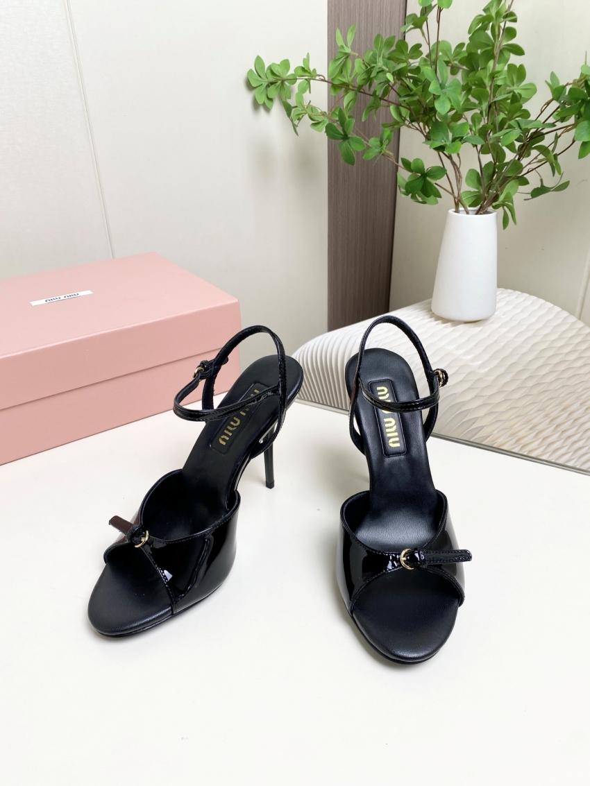 미우미우 상품 미우미우 MIUMIU 여성용 힐 샌들