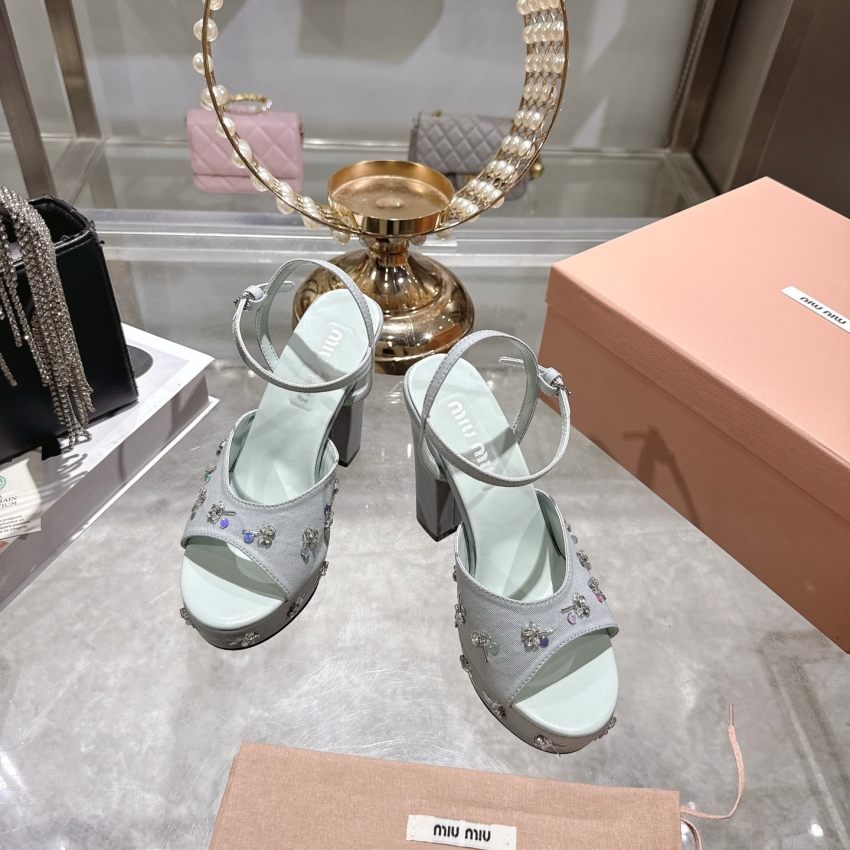 미우미우 상품 미우미우 MIUMIU 여성용 힐 샌들