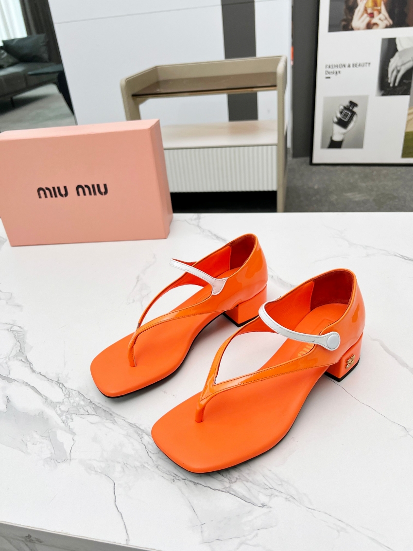 미우미우 상품 미우미우 MIUMIU 여성용 샌들