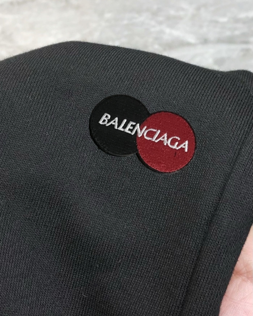 발렌시아가 상품 발렌시아가 BALENCIAGA 남성용 반바지 상세 이미지 4