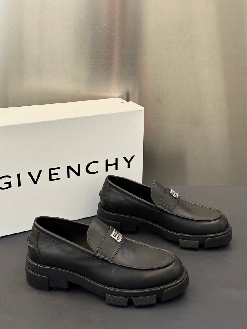 지방시 상품 지방시 GIVENCHY 남성용 캐주얼 신발 상세 이미지 2