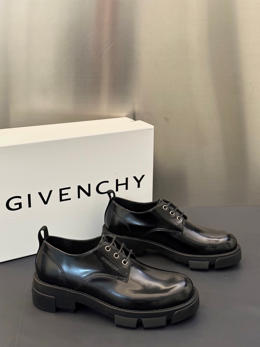 지방시 상품 지방시 GIVENCHY 남성용 캐주얼 신발 상세 이미지 2