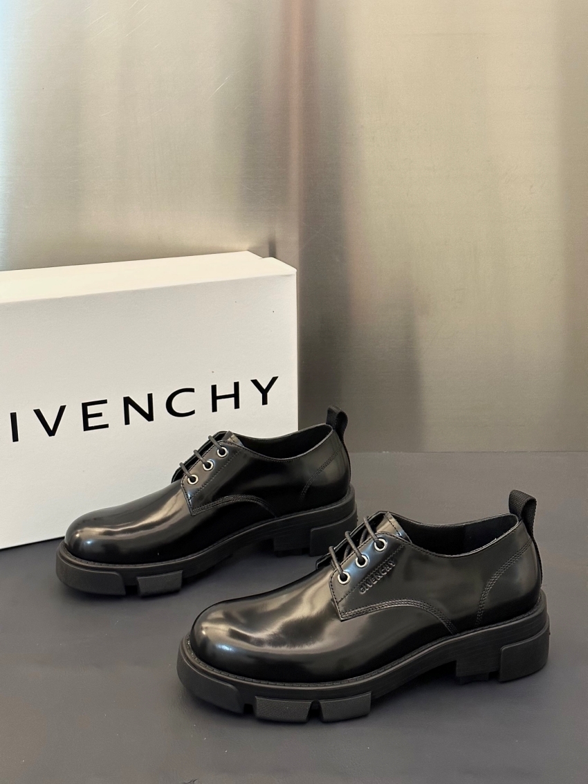지방시 상품 지방시 GIVENCHY 남성용 캐주얼 신발 상세 이미지 3