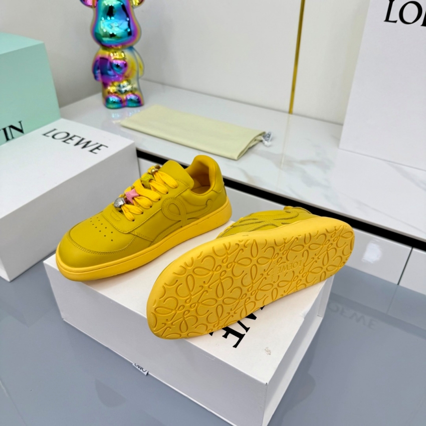 로에베 상품 로에베 LOEWE 여성용 캐주얼 신발 상세 이미지 3