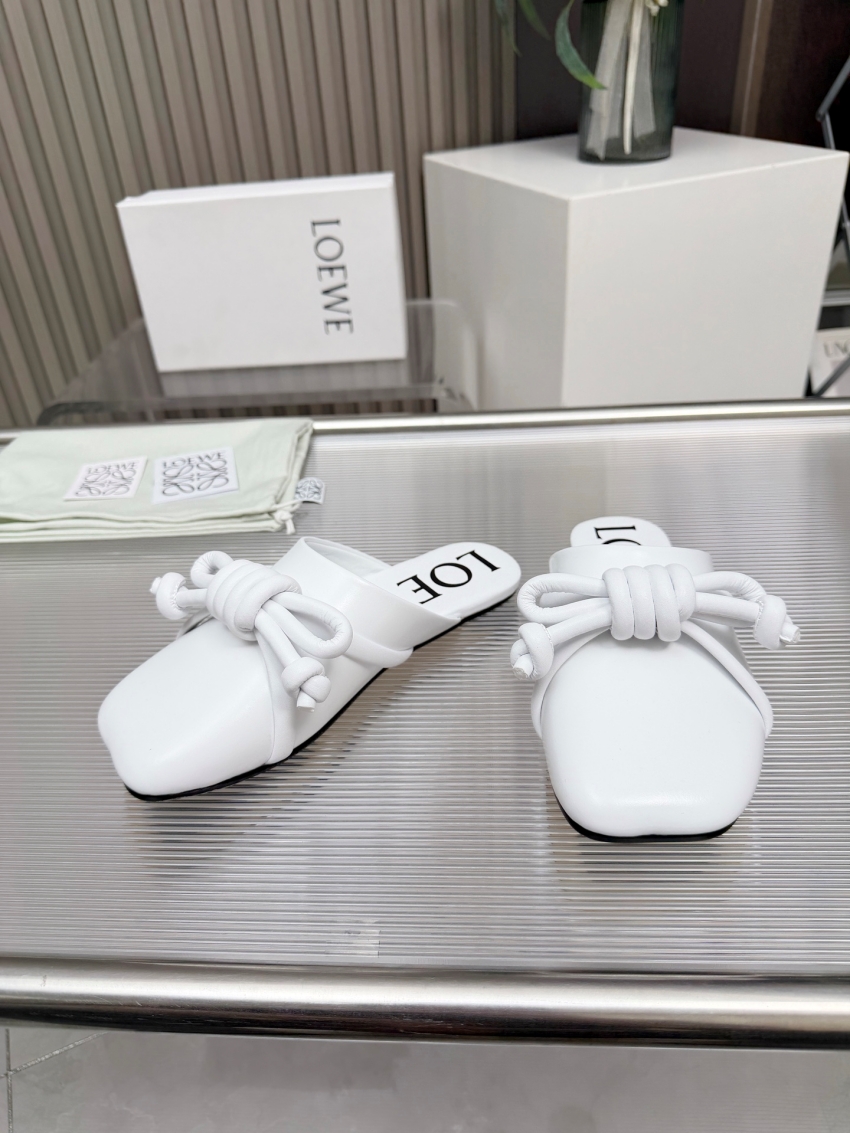 로에베 상품 로에베 LOEWE 여성용 슬리퍼 상세 이미지 2