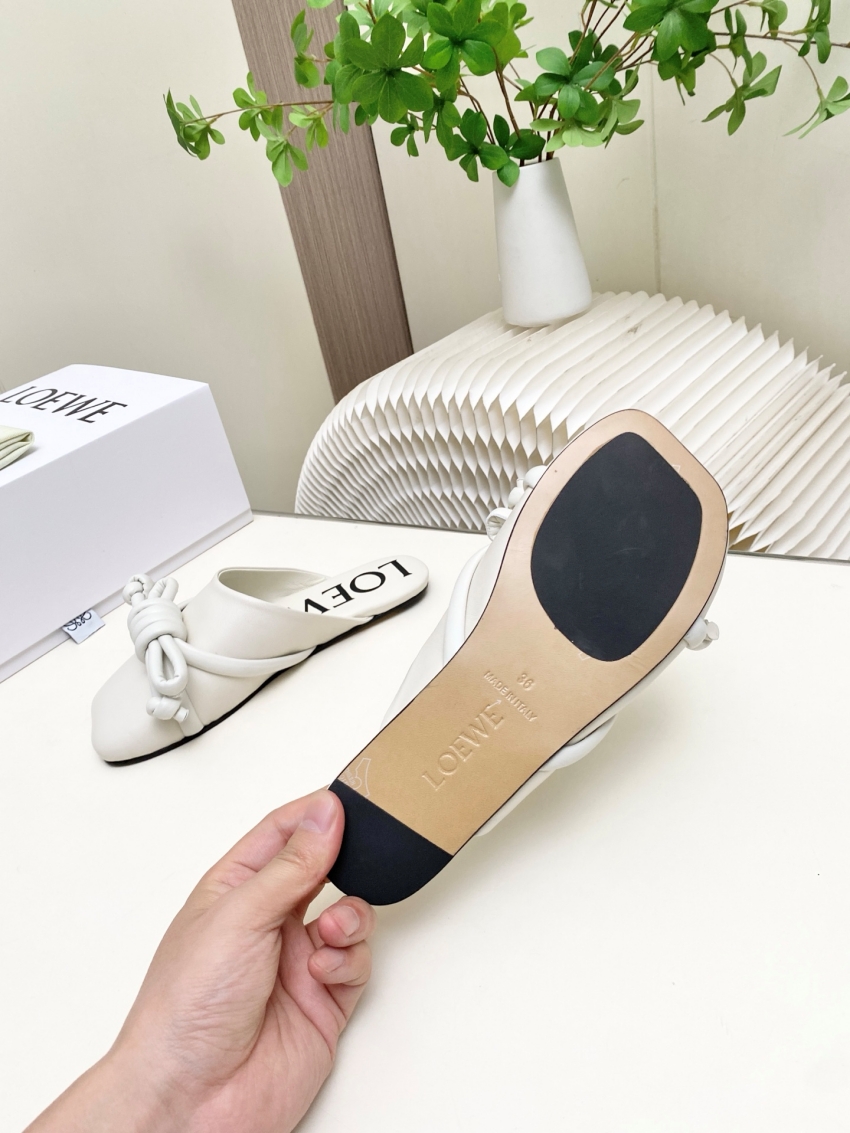 로에베 상품 로에베 LOEWE 여성용 슬리퍼 상세 이미지 4