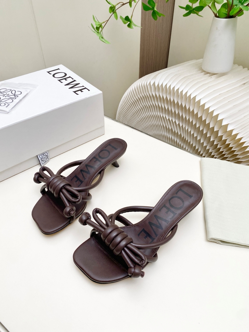 로에베 상품 로에베 LOEWE 여성용 슬리퍼 상세 이미지 2