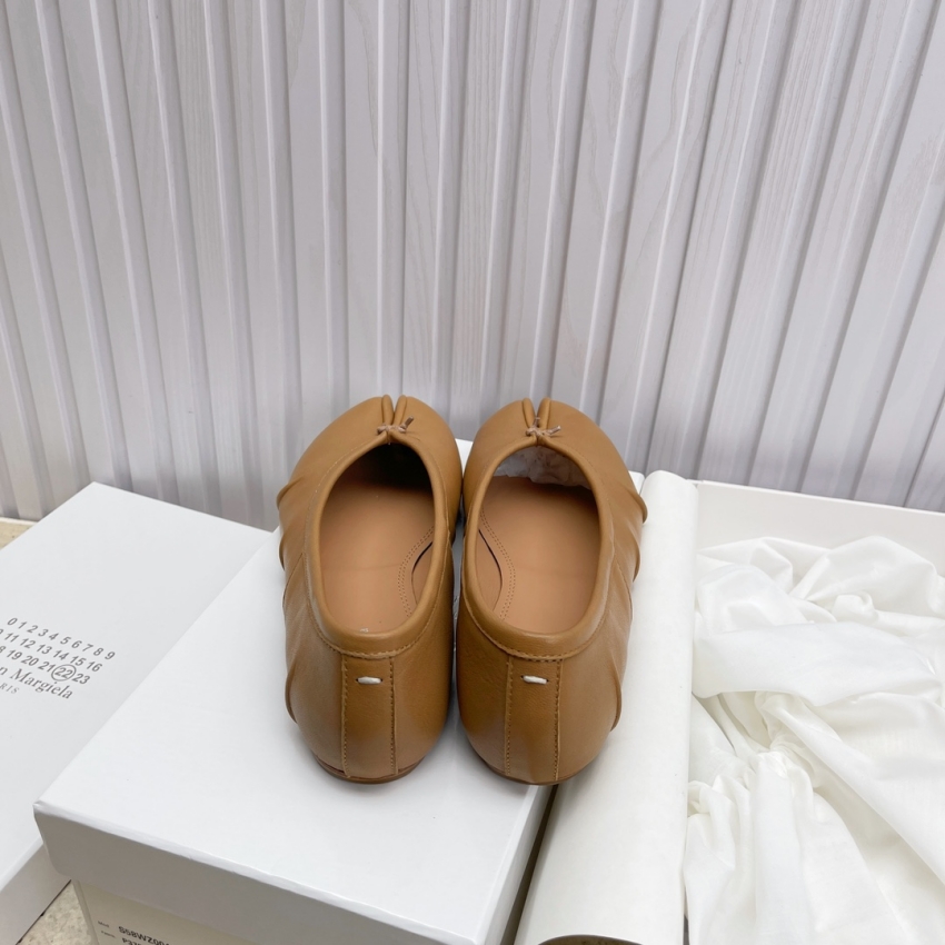 메종 마르지엘라 상품 메종 마르지엘라 Maison Margiela 여성용 스플릿 토 슈즈 상세 이미지 4