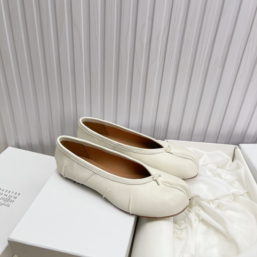 메종 마르지엘라 상품 메종 마르지엘라 Maison Margiela 여성용 스플릿 토 슈즈 상세 이미지 2