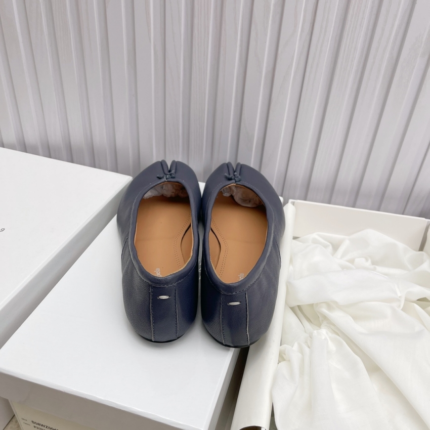 메종 마르지엘라 상품 메종 마르지엘라 Maison Margiela 여성용 스플릿 토 슈즈 상세 이미지 4