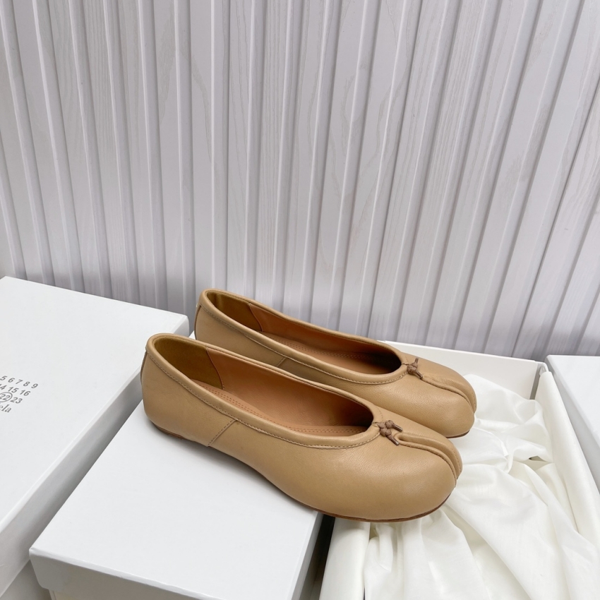 메종 마르지엘라 상품 메종 마르지엘라 Maison Margiela 여성용 스플릿 토 슈즈 상세 이미지 2