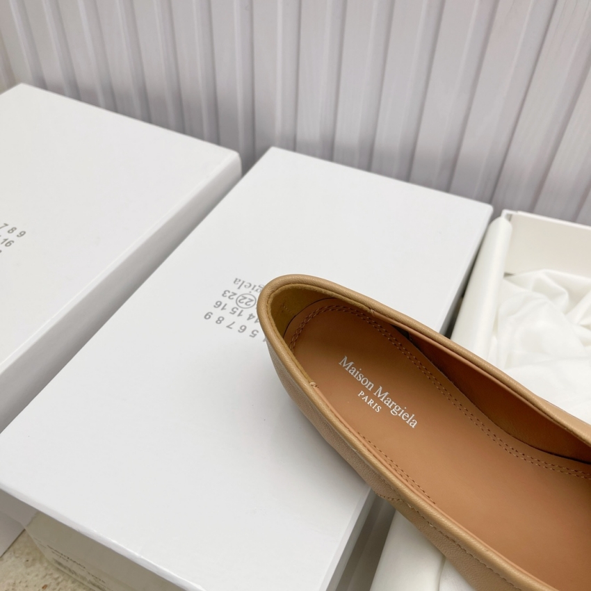 메종 마르지엘라 상품 메종 마르지엘라 Maison Margiela 여성용 스플릿 토 슈즈 상세 이미지 5