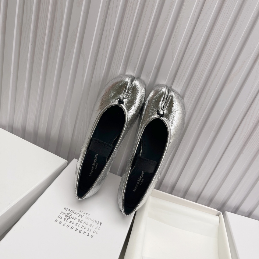 메종 마르지엘라 상품 메종 마르지엘라 Maison Margiela 여성용 스플릿 토 슈즈 상세 이미지 3