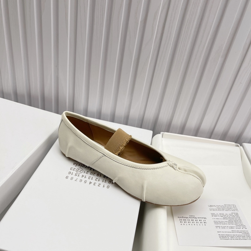 메종 마르지엘라 상품 메종 마르지엘라 Maison Margiela 여성용 스플릿 토 슈즈 상세 이미지 3