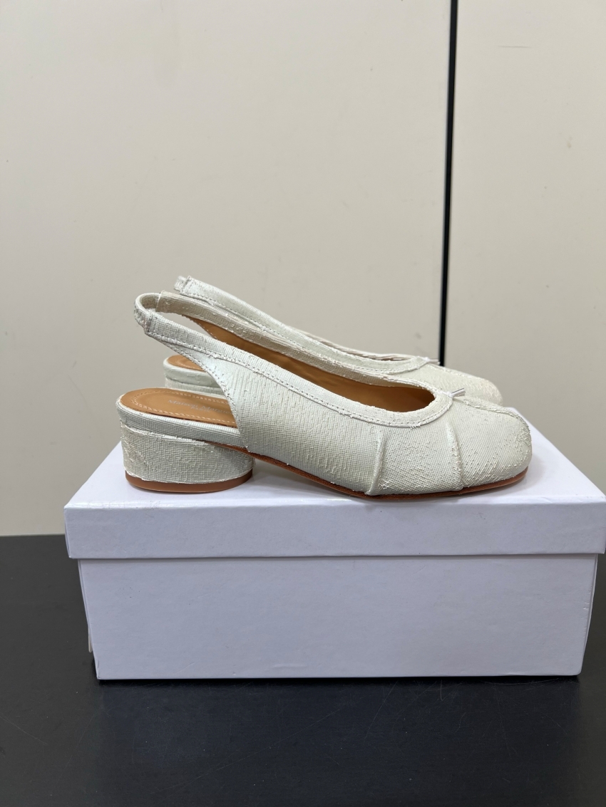 메종 마르지엘라 상품 메종 마르지엘라 Maison Margiela 여성용 스플릿 토 슈즈 상세 이미지 4