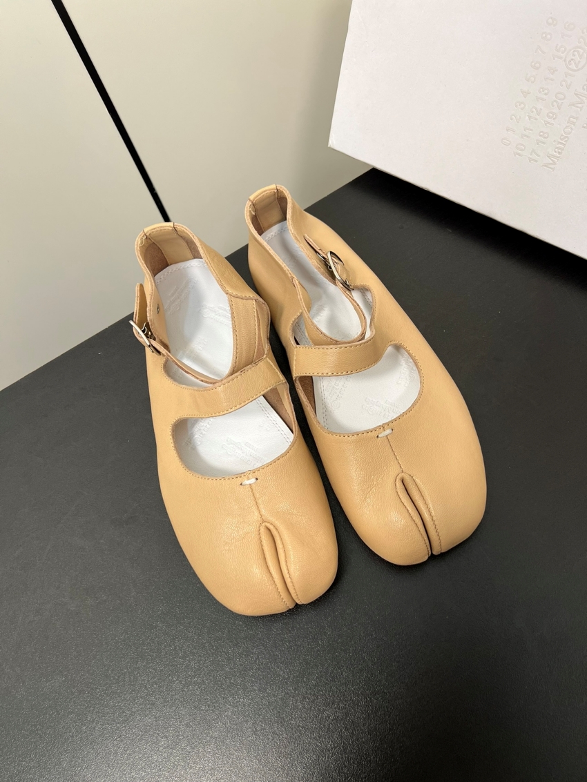 메종 마르지엘라 상품 메종 마르지엘라 Maison Margiela 여성용 스플릿 토 슈즈