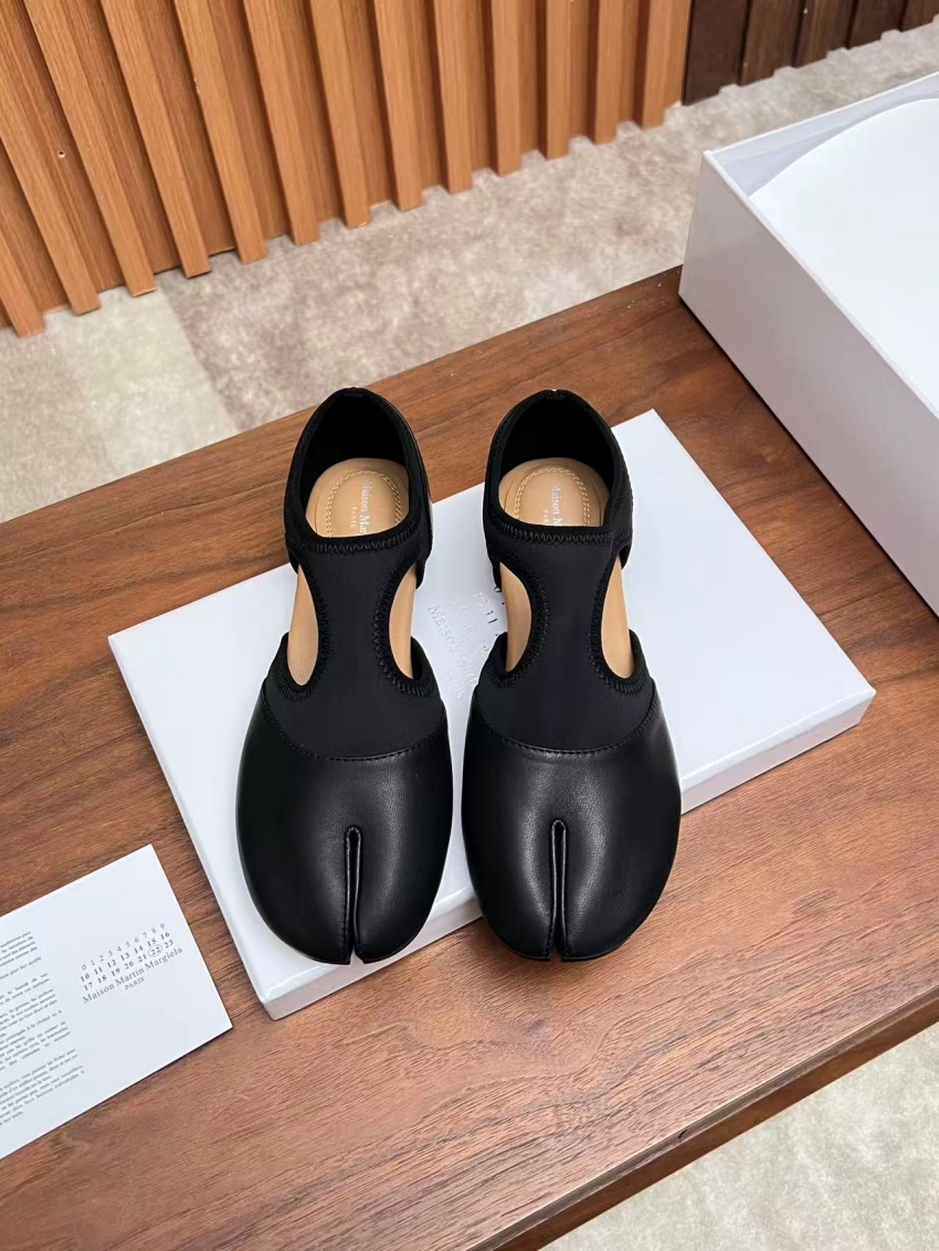 메종 마르지엘라 상품 메종 마르지엘라 Maison Margiela 여성용 스플릿 토 슈즈 상세 이미지 2