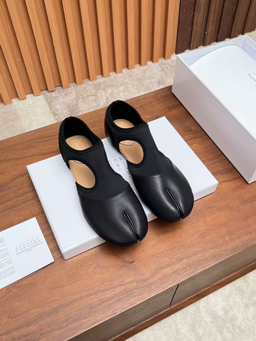 메종 마르지엘라 상품 메종 마르지엘라 Maison Margiela 여성용 스플릿 토 슈즈