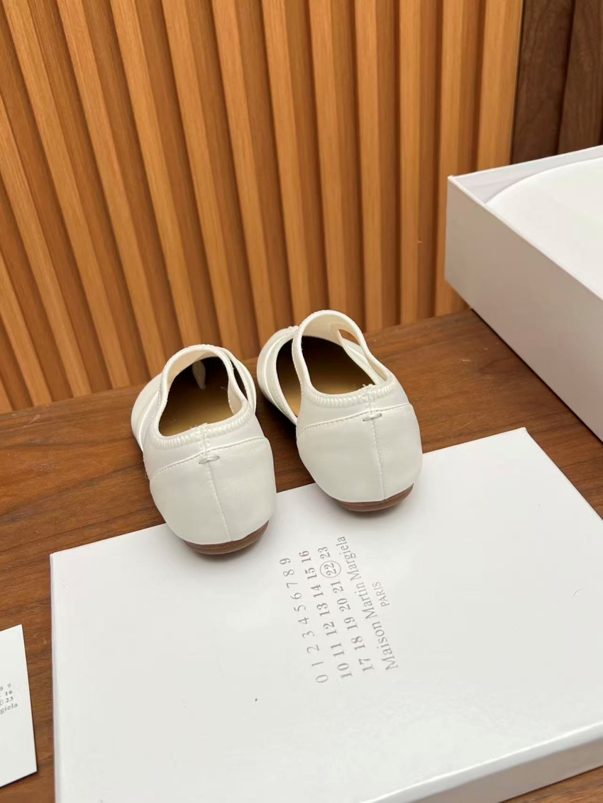 메종 마르지엘라 상품 메종 마르지엘라 Maison Margiela 여성용 스플릿 토 슈즈 상세 이미지 5