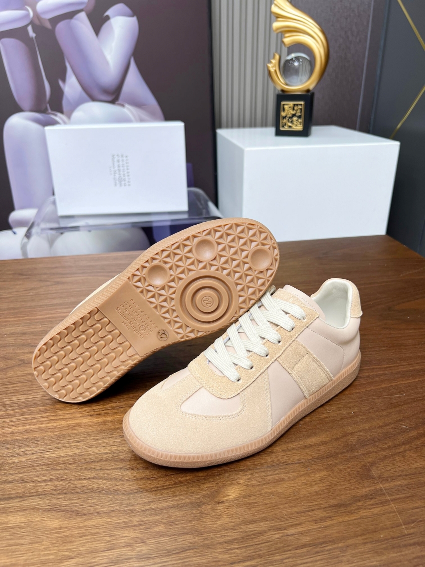 메종 마르지엘라 상품 메종 마르지엘라 Maison Margiela 여성용 독트레 상세 이미지 2