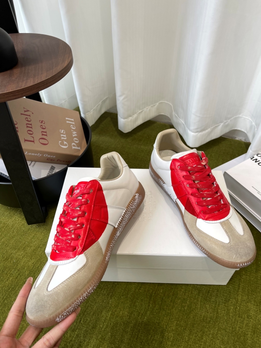 메종 마르지엘라 상품 메종 마르지엘라 Maison Margiela 여성용 독트레 상세 이미지 4