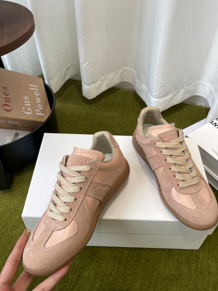 메종 마르지엘라 상품 메종 마르지엘라 Maison Margiela 여성용 독트레 상세 이미지 4