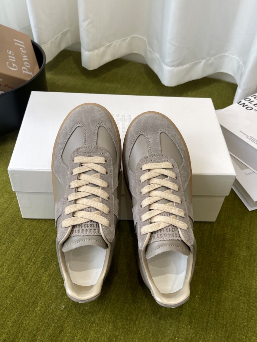 메종 마르지엘라 상품 메종 마르지엘라 Maison Margiela 여성용 독트레 상세 이미지 3