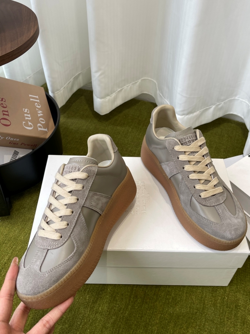 메종 마르지엘라 상품 메종 마르지엘라 Maison Margiela 여성용 독트레 상세 이미지 4