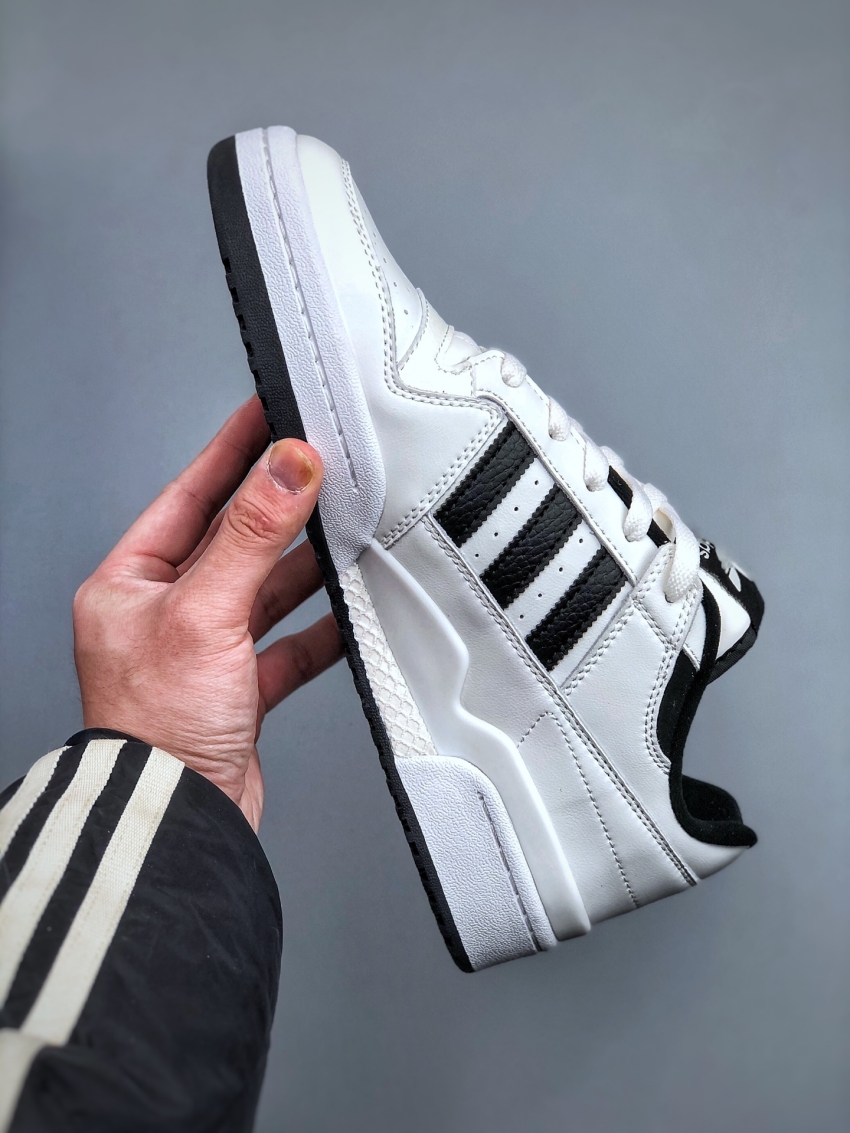 아디다스 상품 아디다스 Adidas 남여공용 커플 스니커즈 상세 이미지 2