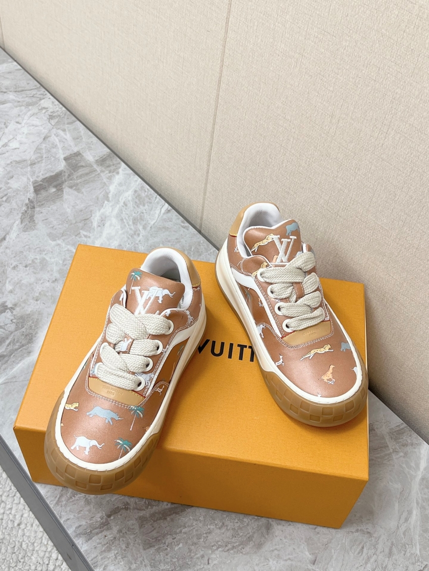 루이비통 상품 루이비통 Louis Vuitton 남녀공용 스니커즈