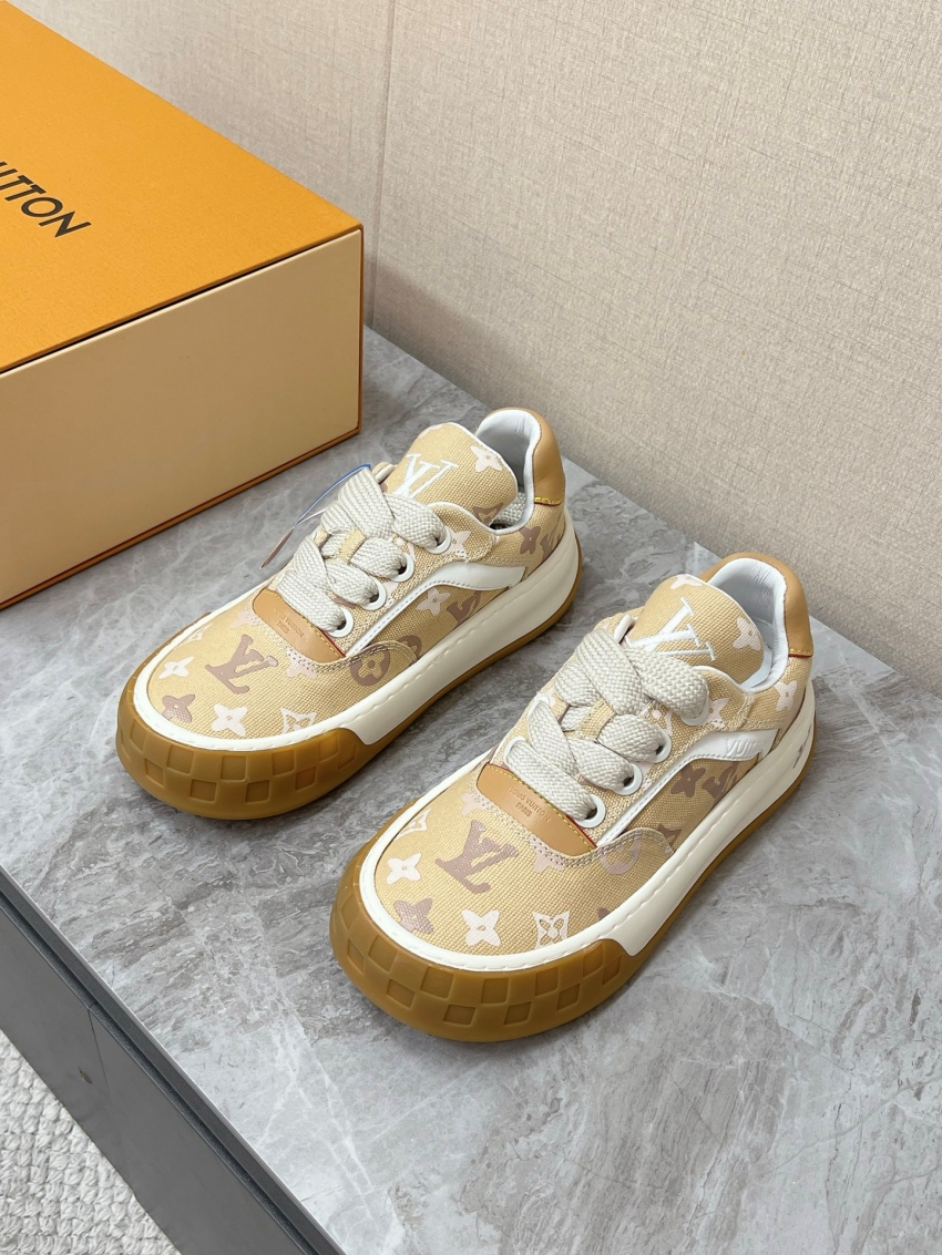 루이비통 상품 루이비통 Louis Vuitton 남녀공용 스니커즈