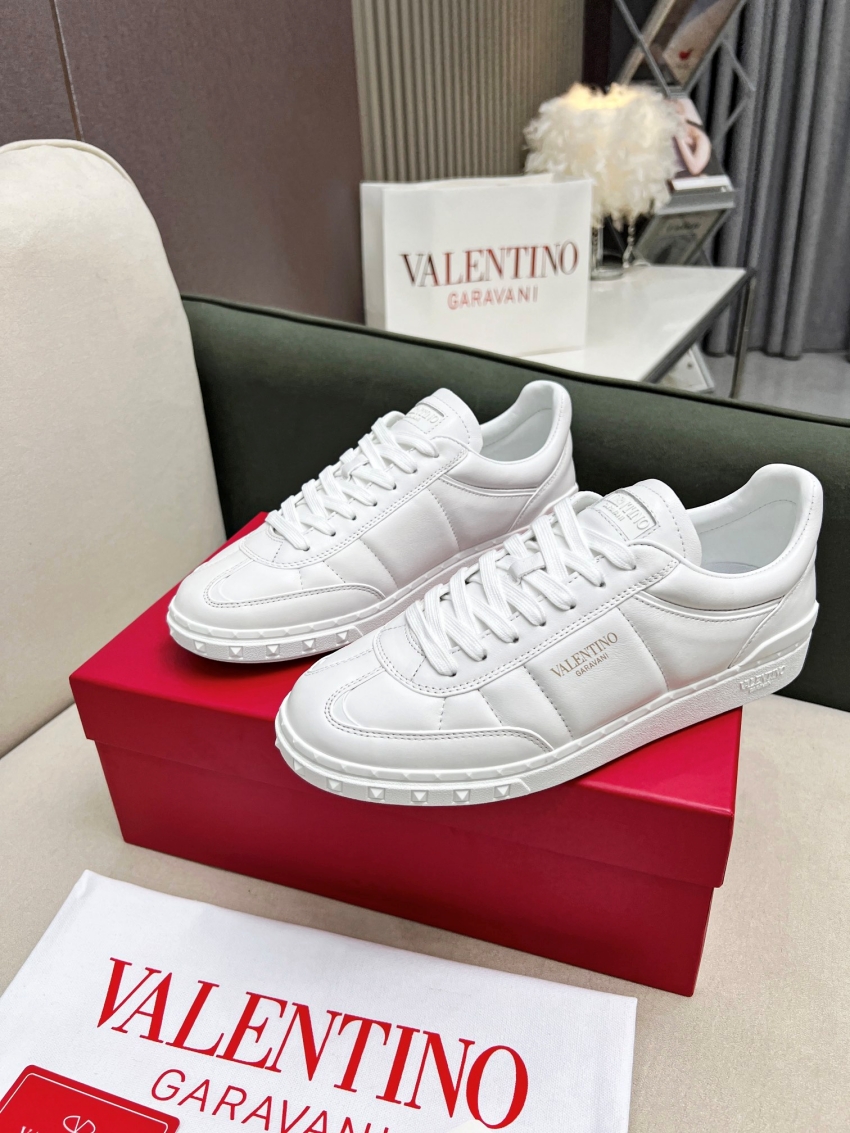 발렌티노 상품 발렌티노 VALENTINO 남여공용 스니커즈