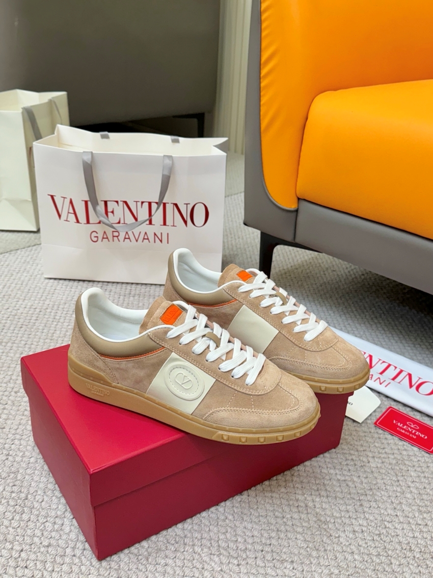 발렌티노 상품 발렌티노 VALENTINO 남여공용 스니커즈