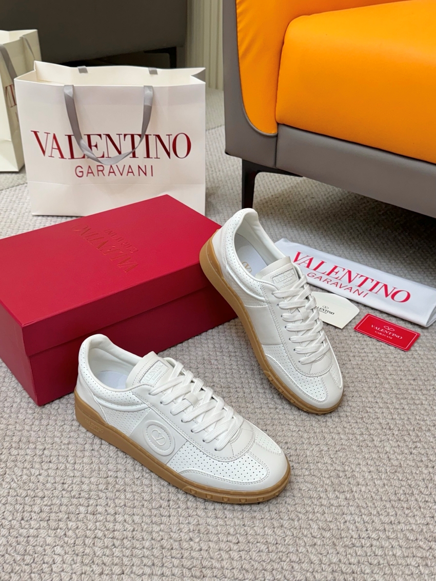 발렌티노 상품 발렌티노 VALENTINO 남여공용 스니커즈