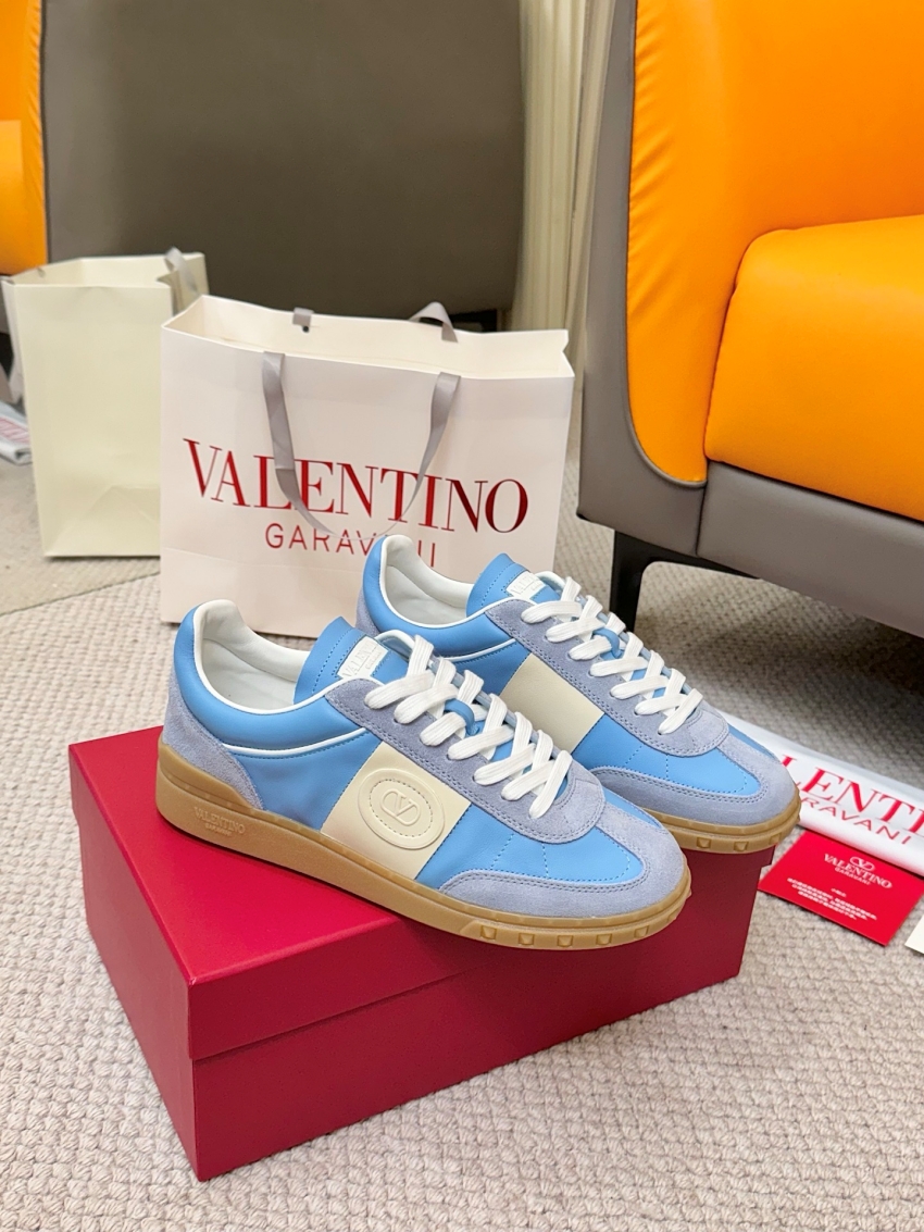 발렌티노 상품 발렌티노 VALENTINO 남여공용 스니커즈
